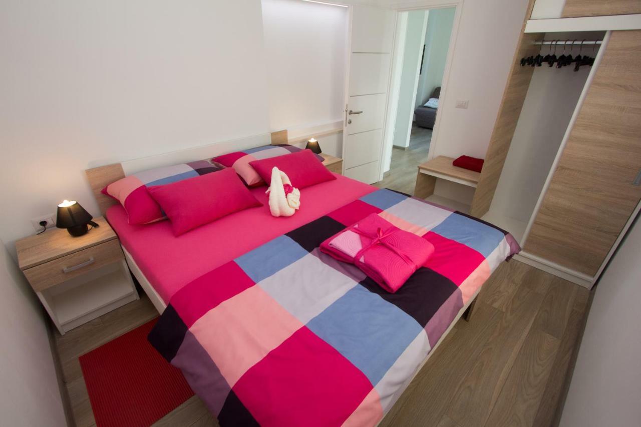 Apartment Krista Tinjan Kültér fotó